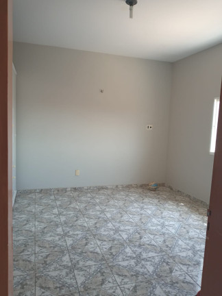 Imagem Casa com 5 Quartos à Venda, 300 m² em Lourival Parente - Teresina