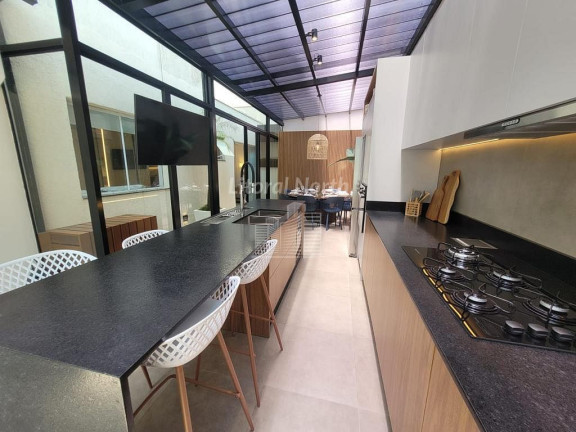 Imagem Apartamento com 3 Quartos à Venda, 227 m² em Centro - Balneário Camboriú