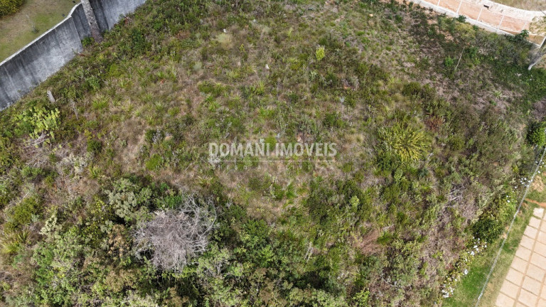 Imagem Terreno à Venda, 1.010 m² em Região Do Alto Do Capivari - Campos Do Jordão Imagem Terreno à Venda, 1.010 m² em Região Do Alto Do Capivari - Campos Do Jordão