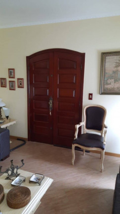Imagem Casa com 3 Quartos à Venda, 253 m² em Vila Pires - Santo André