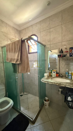 Imagem Casa com 3 Quartos à Venda, 300 m² em Vila Capixaba - Cariacica Imagem Casa com 3 Quartos à Venda, 300 m² em Vila Capixaba - Cariacica