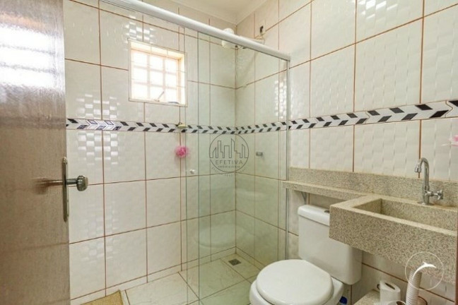 Imagem Casa com 5 Quartos à Venda, 265 m² em Samambaia Norte (samambaia) - Brasília
