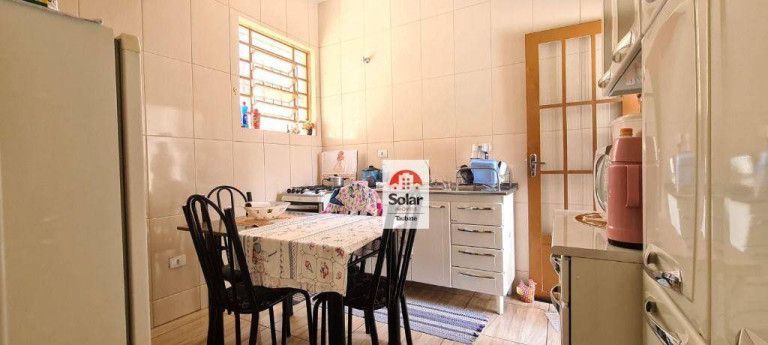 Imagem Casa com 2 Quartos à Venda, 90 m² em Centro - Taubaté Imagem Casa com 2 Quartos à Venda, 90 m² em Centro - Taubaté