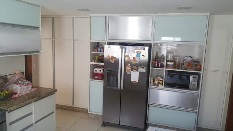 Imagem Casa com 3 Quartos à Venda, em Campo Grande - Rio De Janeiro Imagem Casa com 3 Quartos à Venda, em Campo Grande - Rio De Janeiro