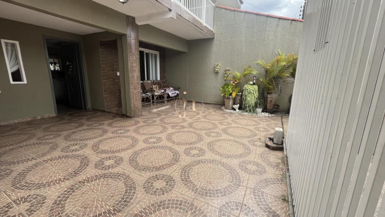 Imagem Sobrado com 5 Quartos à Venda, 240 m² em Cruzeiro - São José Dos Pinhais