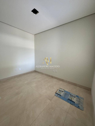 Imagem Sobrado com 3 Quartos à Venda, 99 m² em Planalto - Montes Claros