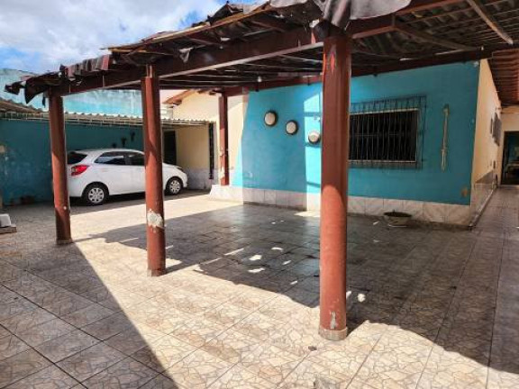 Imagem Casa com 5 Quartos à Venda, 360 m² em São João - Teresina