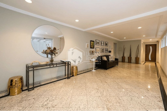 Imagem Apartamento com 2 Quartos à Venda, 125 m² em Moema - São Paulo