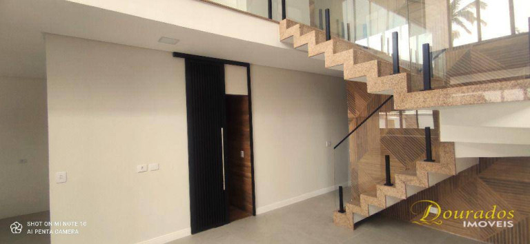 Imagem Sobrado com 3 Quartos à Venda, 185 m² em Balneário Flórida - Praia Grande Imagem Sobrado com 3 Quartos à Venda, 185 m² em Balneário Flórida - Praia Grande