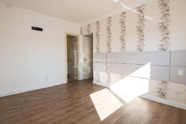 Imagem Apartamento com 3 Quartos à Venda, 123 m² em Petrópolis - Porto Alegre Imagem Apartamento com 3 Quartos à Venda, 123 m² em Petrópolis - Porto Alegre