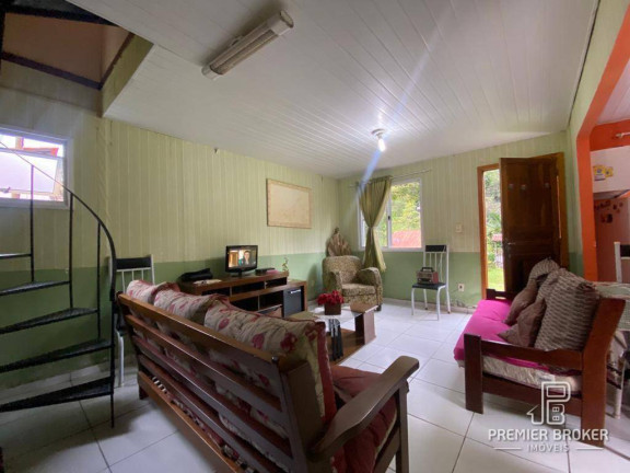 Imagem Casa com 2 Quartos à Venda, 90 m² em Albuquerque - Teresópolis