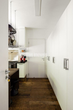 Imagem Casa com 3 Quartos à Venda, 220 m² em Jardim Paulista - São Paulo