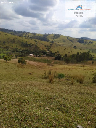 Imagem Fazenda à Venda, 50 m² em Mateus Leme