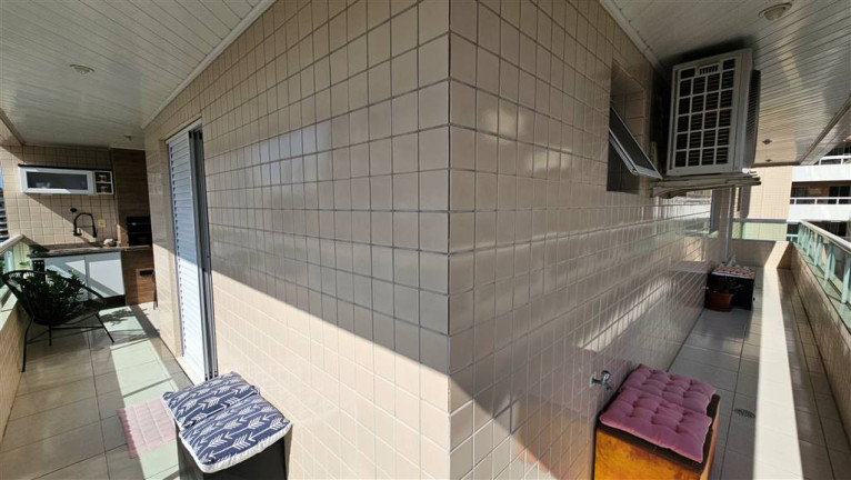 Imagem Apartamento com 3 Quartos à Venda, 134 m² em Guilhermina - Praia Grande
