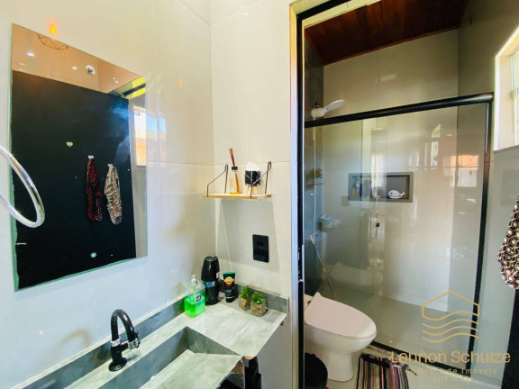 Imagem Casa com 2 Quartos à Venda, 325 m² em Salinas - Balneário Barra Do Sul Imagem Casa com 2 Quartos à Venda, 325 m² em Salinas - Balneário Barra Do Sul