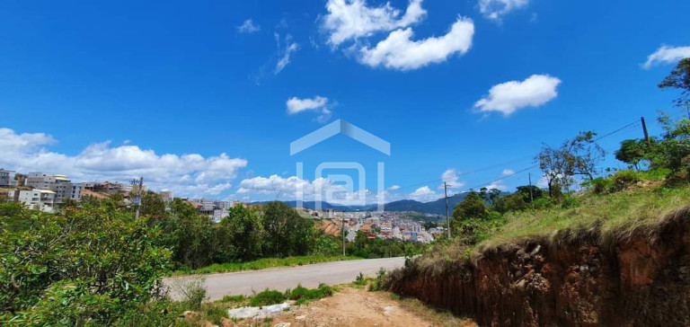 Imagem Imóvel à Venda, 262 m² em Jardim Bandeirantes - Poços De Caldas Imagem Imóvel à Venda, 262 m² em Jardim Bandeirantes - Poços De Caldas