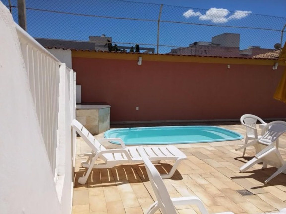 Casa com 4 Quartos à Venda, 300 m² em Riviera Fluminense - Macaé