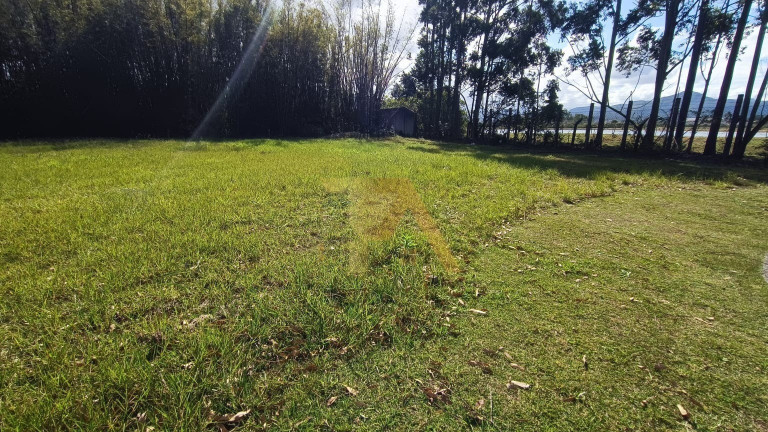 Imagem Terreno à Venda, em Araçatuba - Imbituba Imagem Terreno à Venda, em Araçatuba - Imbituba