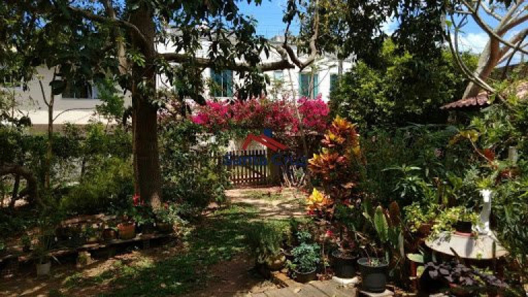Imagem Casa com 4 Quartos à Venda, 620 m² em São João Do Rio Vermelho - Florianópolis
