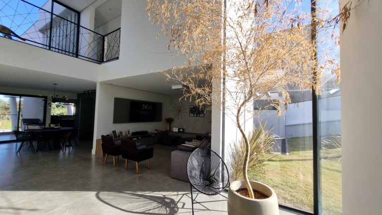 Imagem Casa com 4 Quartos à Venda, 300 m² em Condomínio Figueira Garden - Atibaia