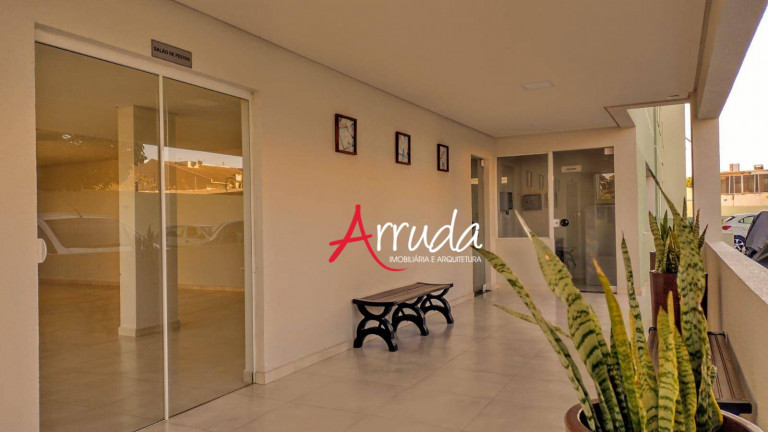 Imagem Apartamento com 2 Quartos à Venda, 61 m² em Alto Alegre - Cascavel