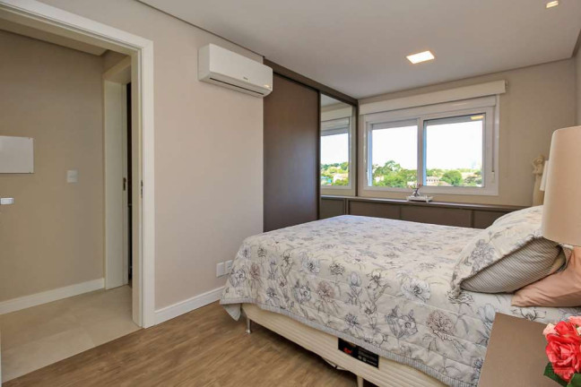 Imagem Apartamento com 2 Quartos à Venda, 70 m² em Santa Maria Goretti - Porto Alegre Imagem Apartamento com 2 Quartos à Venda, 70 m² em Santa Maria Goretti - Porto Alegre
