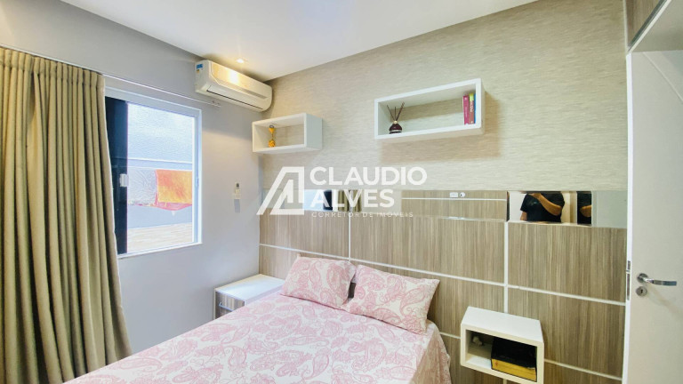 Imagem Casa de Condomínio com 4 Quartos à Venda, 150 m² em Parque Ipê - Feira De Santana