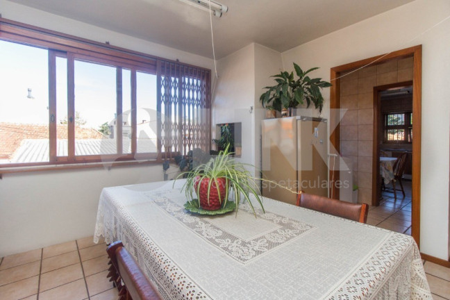 Imagem Casa com 3 Quartos à Venda, 155 m² em Vila Ipiranga - Porto Alegre