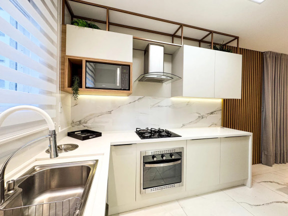 Imagem Apartamento com 3 Quartos à Venda, 138 m² em Meia Praia - Itapema