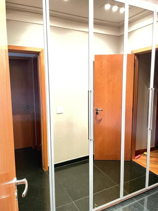 Imagem Imóvel com 4 Quartos à Venda, 335 m² em Vila Regente Feijó - São Paulo Imagem Imóvel com 4 Quartos à Venda, 335 m² em Vila Regente Feijó - São Paulo