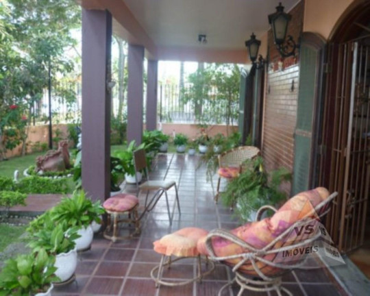 Imagem Casa com 5 Quartos à Venda, 320 m² em Balneário São Pedro - São Pedro Da Aldeia