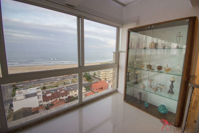 Imagem Cobertura com 4 Quartos à Venda, 197 m² em Praia Grande - Torres Imagem Cobertura com 4 Quartos à Venda, 197 m² em Praia Grande - Torres