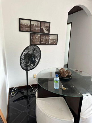 Imagem Apartamento com 2 Quartos à Venda, 62 m² em Trobogy - Salvador
