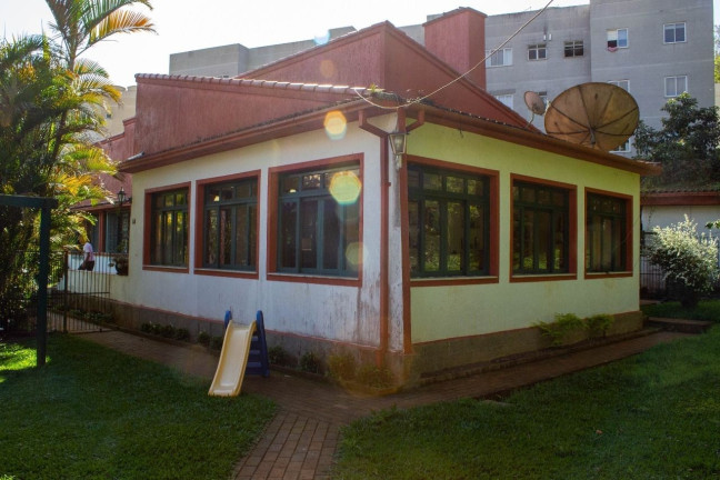 Imagem Casa com 3 Quartos à Venda, 238 m² em Bom Retiro - Teresópolis