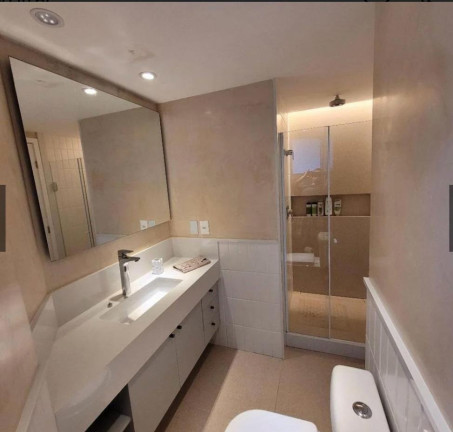 Imagem Imóvel com 2 Quartos à Venda, 151 m² em Leblon - Rio De Janeiro Imagem Imóvel com 2 Quartos à Venda, 151 m² em Leblon - Rio De Janeiro