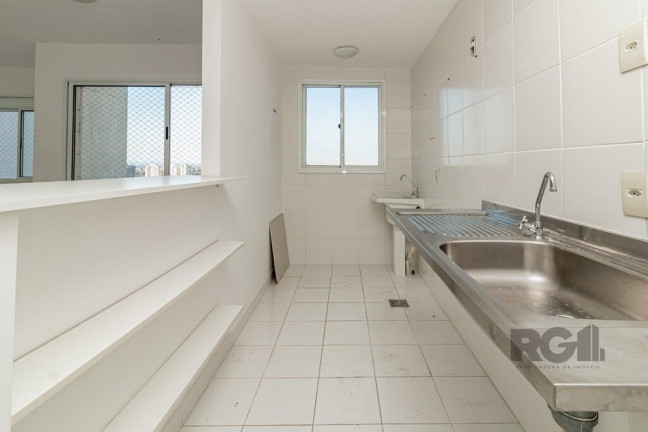 Imagem Imóvel com 2 Quartos à Venda, em Vila Ipiranga - Porto Alegre Imagem Imóvel com 2 Quartos à Venda, em Vila Ipiranga - Porto Alegre
