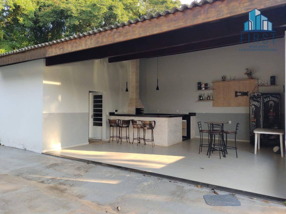 Imagem Chácara com 3 Quartos à Venda, 405 m² em Jardim 21 De Março - Louveira