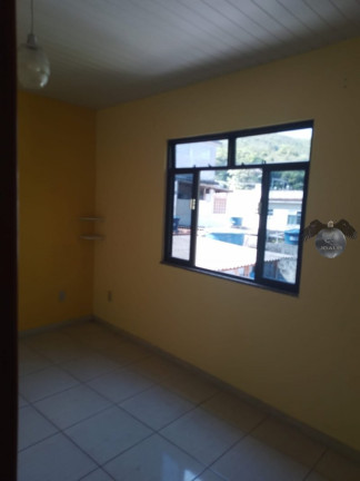 Casa com 7 Quartos à Venda, 38 m² em Fragoso (vila Inhomirim) - Magé