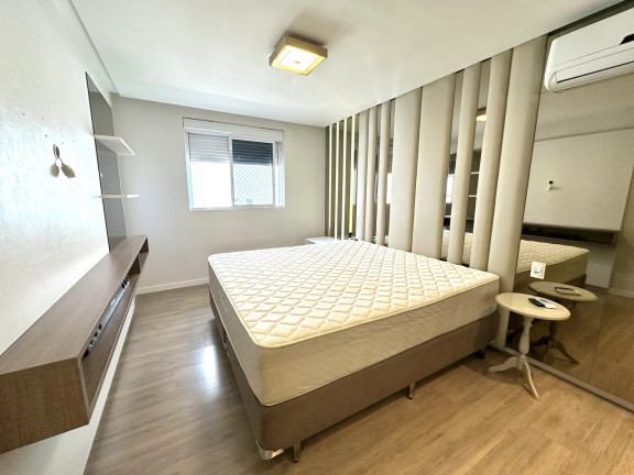 Imagem Apartamento com 4 Quartos à Venda, 196 m² em Meia Praia - Itapema