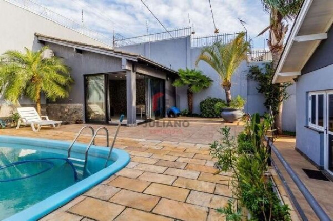 Imagem Casa com 3 Quartos à Venda, 178 m² em Jardim Itu Sabará - Porto Alegre