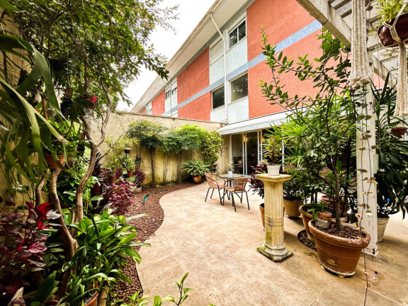Casa de Condomínio com 3 Quartos à Venda, 310 m² em Campo Belo - São Paulo