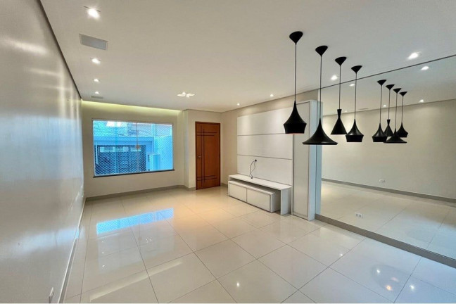 Imagem Casa com 3 Quartos à Venda, 123 m² em Vila Das Mercês - São Paulo