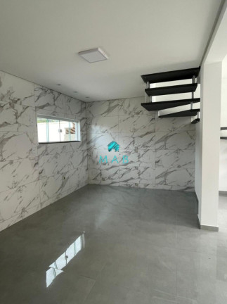 Imagem Casa com 3 Quartos à Venda, 224 m² em Ingleses Do Rio Vermelho - Florianópolis Imagem Casa com 3 Quartos à Venda, 224 m² em Ingleses Do Rio Vermelho - Florianópolis