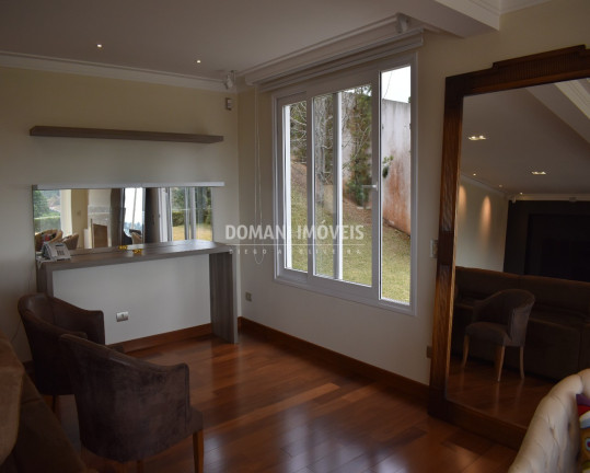 Imagem Casa com 6 Quartos à Venda, 980 m² em Região De Capivari - Campos Do Jordão