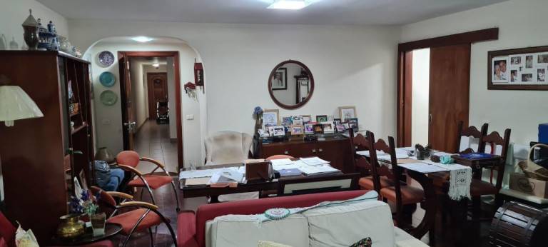 Imagem Apartamento com 3 Quartos à Venda, 150 m² em Laranjeiras - Rio De Janeiro Imagem Apartamento com 3 Quartos à Venda, 150 m² em Laranjeiras - Rio De Janeiro