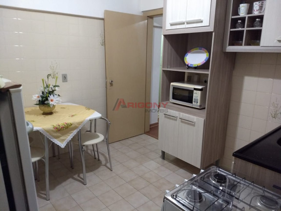 Imagem Apartamento com 2 Quartos à Venda, 66 m² em Centro - Santa Maria