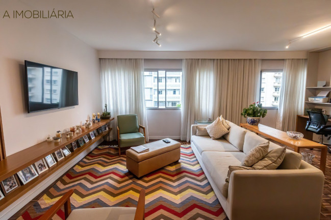 Imóvel com 2 Quartos para Alugar, 112 m² em Itaim Bibi - São Paulo