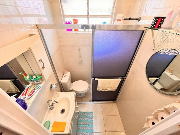 Imagem Imóvel com 1 Quarto à Venda, em Cristal - Porto Alegre Imagem Imóvel com 1 Quarto à Venda, em Cristal - Porto Alegre
