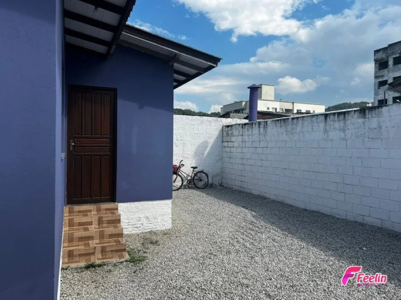 Imagem Casa com 4 Quartos à Venda, 120 m² em Rio Caveiras - Biguaçu Imagem Casa com 4 Quartos à Venda, 120 m² em Rio Caveiras - Biguaçu