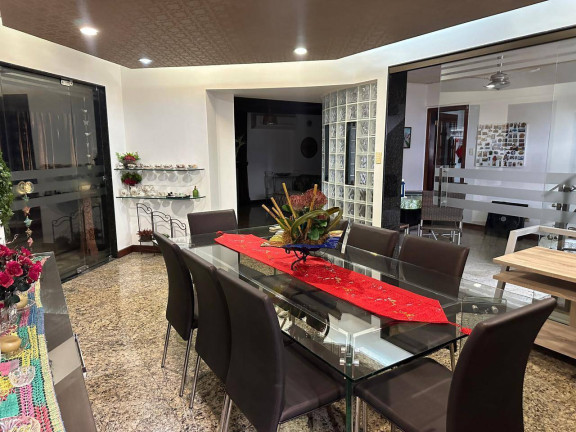 Imagem Cobertura com 3 Quartos à Venda, 430 m² em Batista Campos - Belém